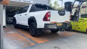 וו גרירה