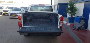 אמבטיה לטנדר