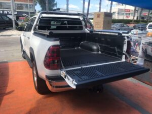 אמבטיה לטנדר